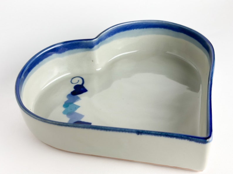 Vintage Large Heavy Stoneware Heart Shaped Baking Dish Gray W Blue Hand