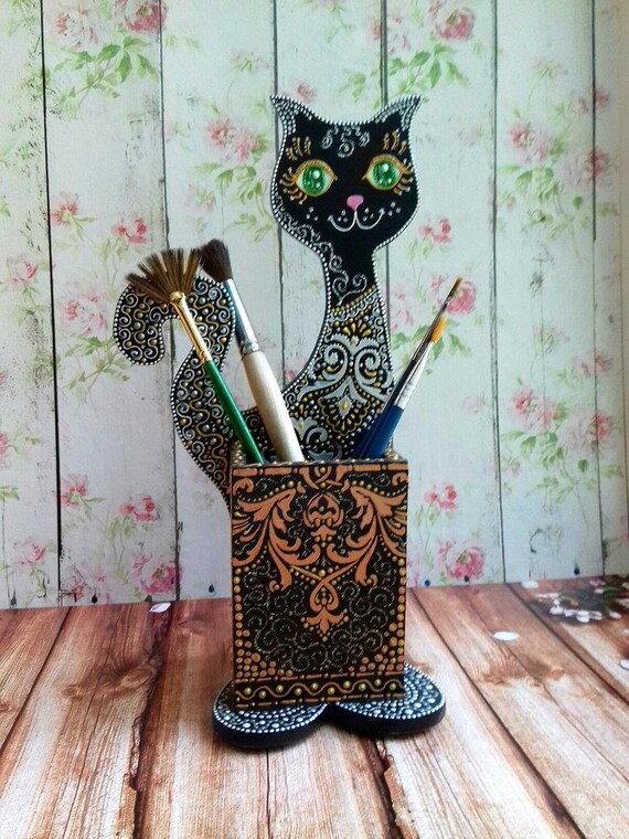 cat brush stand