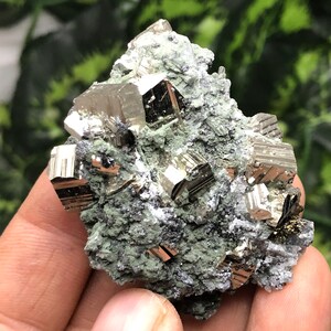 PyriAmazing e Quartz Sphalerite  Krushev Dol mine Madan Bulgaria