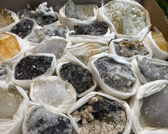 Mix Minerils From Madan Bulgaria flat 230x300 millimetres crystal minerals specimen