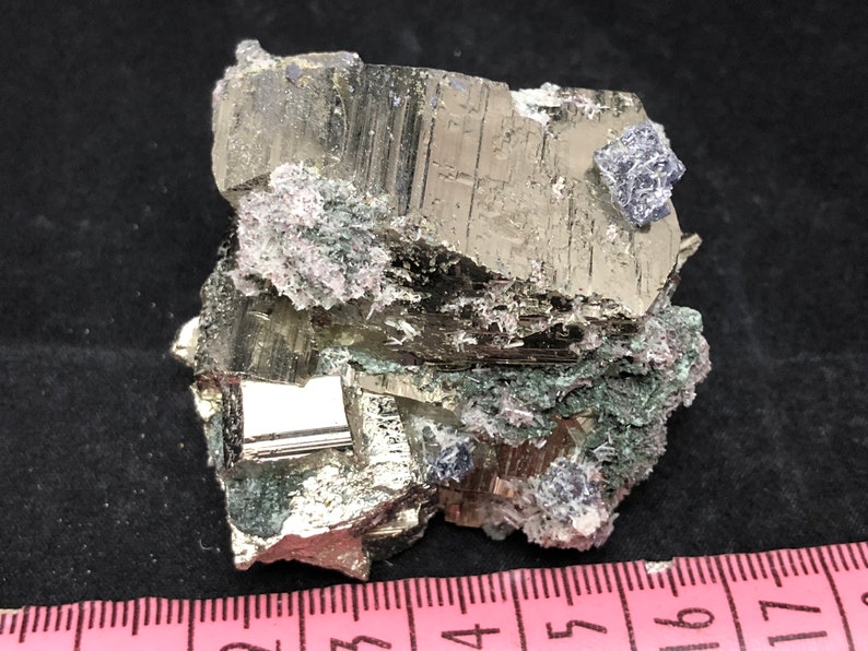 Quartz-Pyrite-Galena Borieva mine-Madan Bulgaria