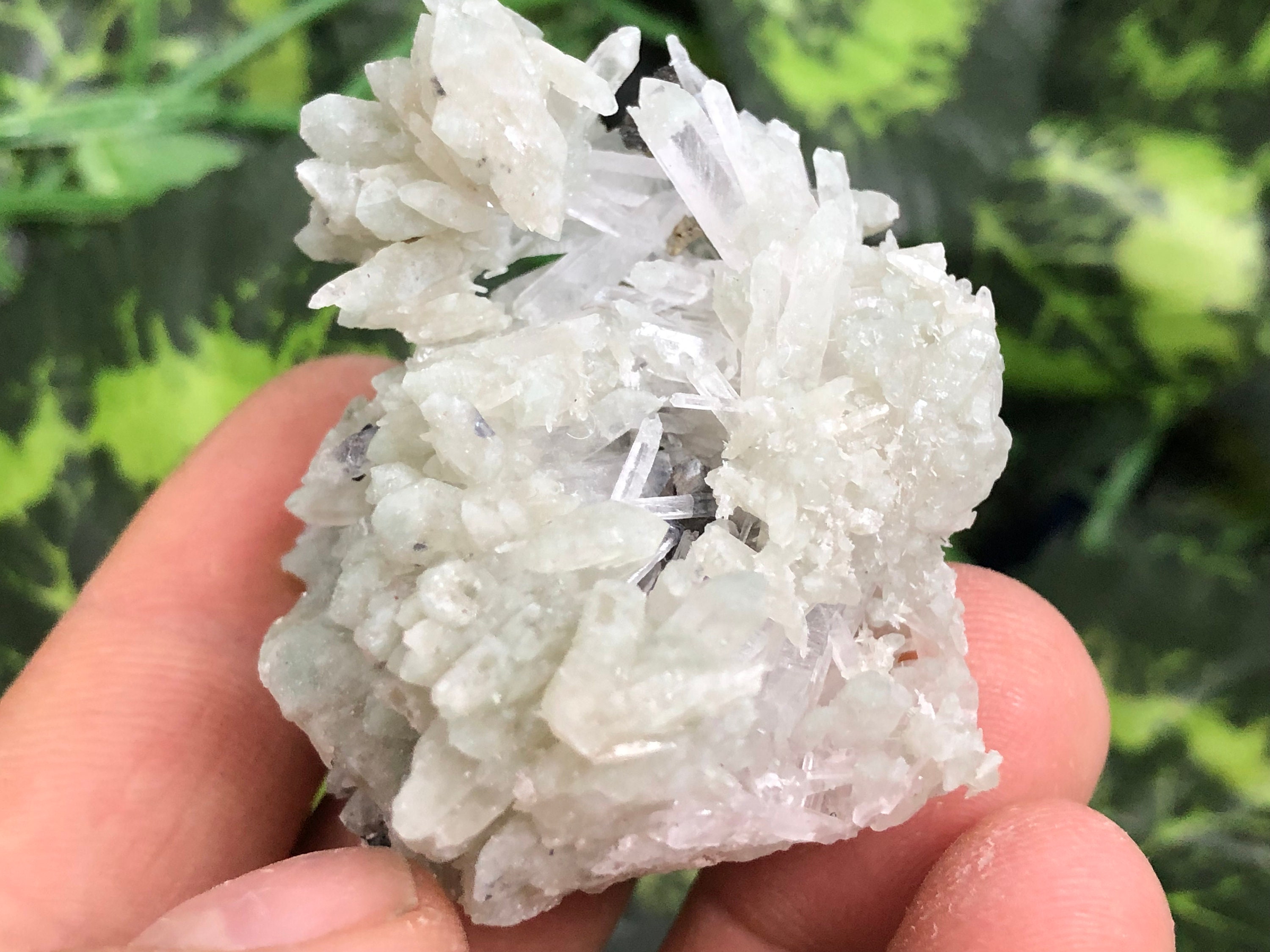 Cristallini Artificiali Di Ultima Generazione Estratto di minerali cristallini di due generazioni | Etsy