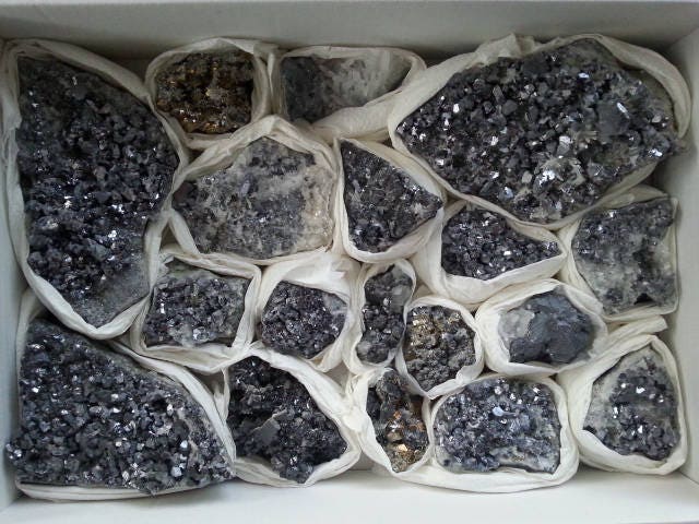 Big Mix Flat-Rhodopi Mountains-Bulgaria Natural Minerals Amethyst Crystal