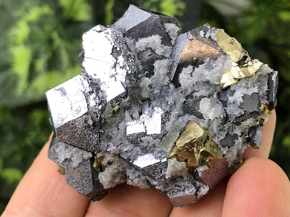 方鉛鉱 1.7㎏ 方鉛鉱 ｜石の販売専門店【vec stone