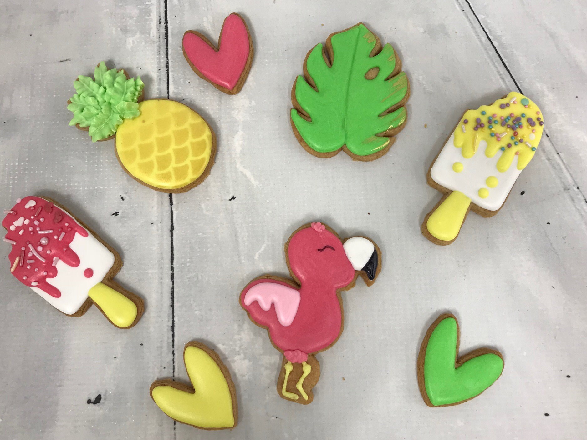 Flamant Rose Leaf Ice Pineapple Flamingo Leaf Ice Cream Etsy