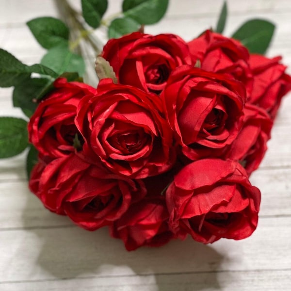 Dozen Rose Vase - Etsy