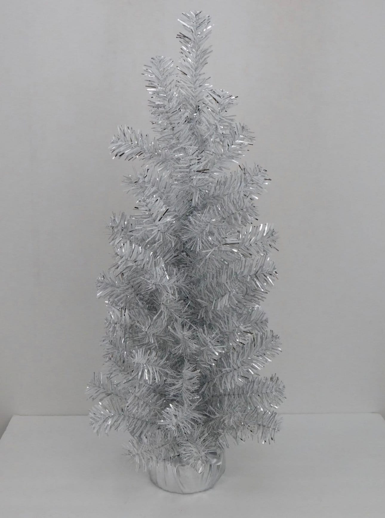 Gilded Silver Metallic Feather Trees Christmas, Fall Decorative Event &  Holiday Christmas Trees ZUCKER® 