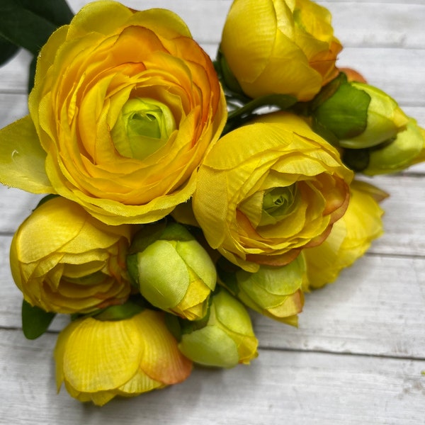 Artificial Ranunculus bundle, yellow silk flowers, flowers for vase, summer flowers, silk flower bush, yellow roses, artificial flowers,