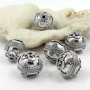 2pcs 12.5mm / 14mm Sterling silver Bali round beads Handmade beads antique finishing oxidation