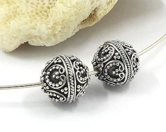 2pcs of 10mm Bali handmade sterling silver beads, oxidized antique finish