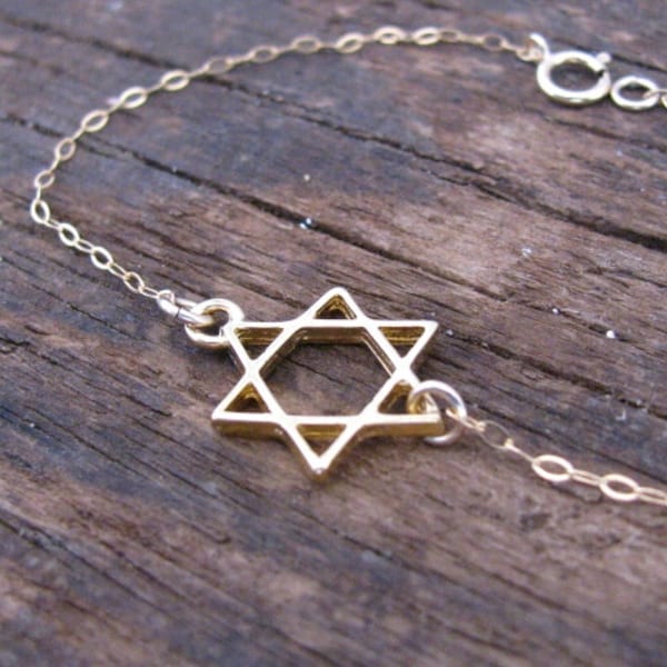 Gold bracelet, star of David, star of David bracelet, gold magen David bracelet, tiny bracelet, Jewish gift, judaica gift, bat mitzvah gift