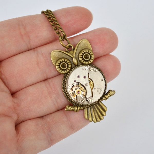 Collier Steampunk hibou, pendentif Steampunk, pièces de montre, hibou Steampunk, collier mécanique, pendentif en or vintage, pendentif montre cadeau Steampunk