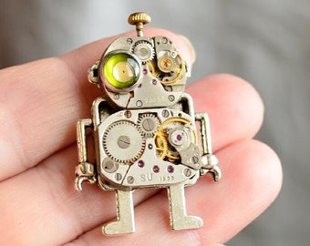 Broche Robot / Broche steampunk robot oeil vert / Broche robot drôle / Mr Robot / Broche industrielle / Android / Cadeau pour les amateurs de robots / Cadeaux sympas