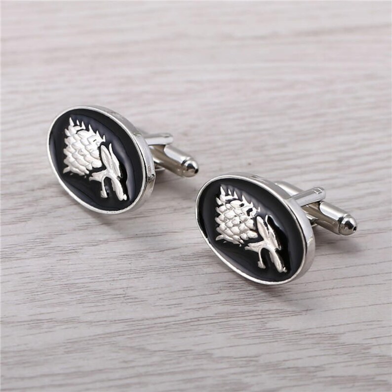 Game of Thrones Cufflinks Stark Wolf Wolf Cufflinks House of Stark Cufflinks Wolf Gift Vintage Movie Jewelry Wedding Gift Wolfs