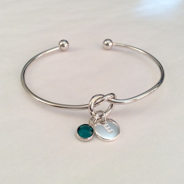 Personalised Silver Friendship Knot Bracelet, Initial Charm, Emerald Crystal, May Birthstone, Gift for Her, Green Crystal