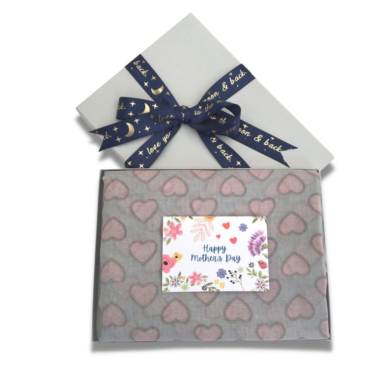 Mothers Day Heart Print Scarf Gift Box, Pink Heart Print Gift Scarf Box for Mums, Mothering Sunday Letterbox Gift UK, Scarf Gift for Her 画像 4