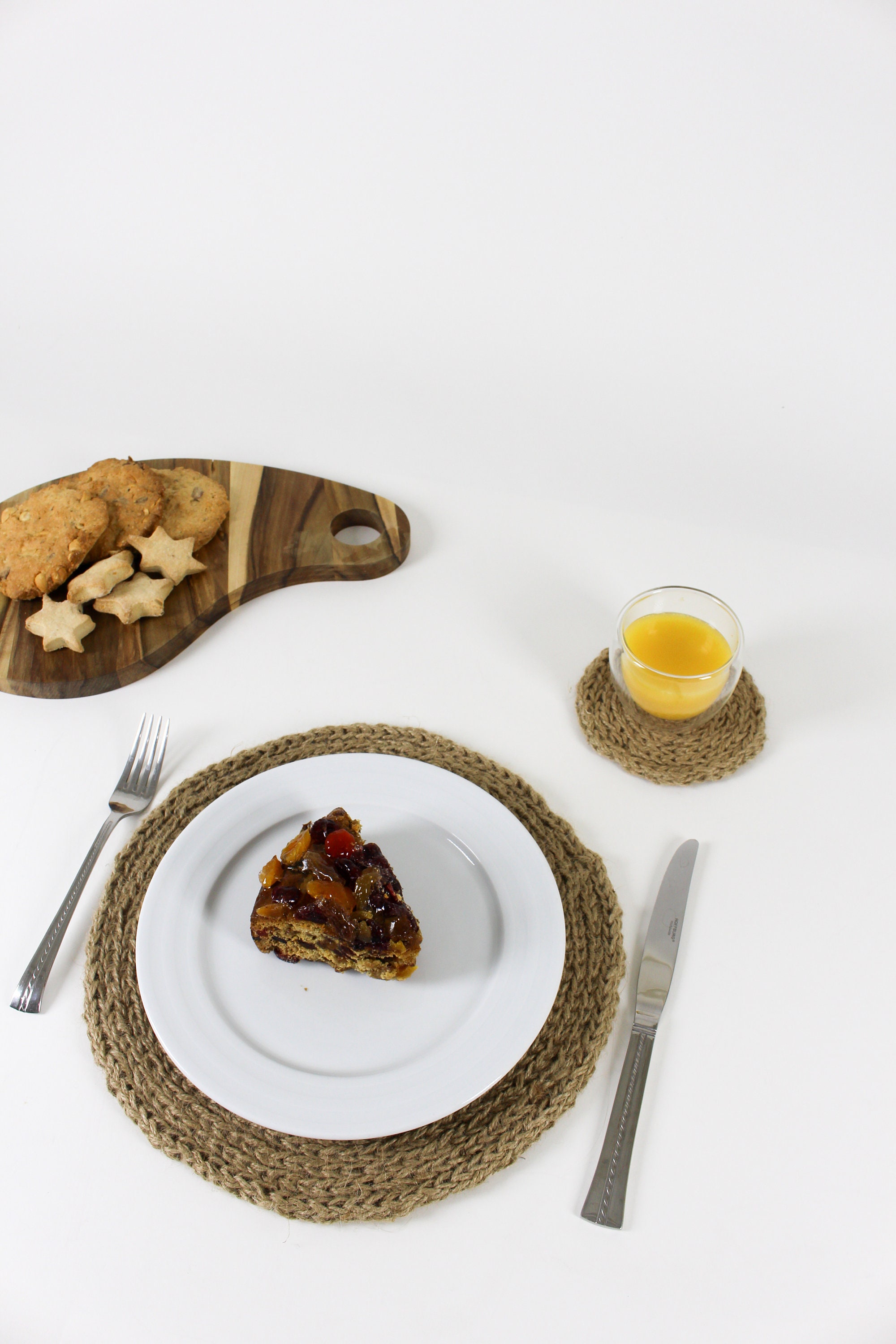 Handmade Jute Round Placemat / Round Jute Serving Mat / Ecofriendly