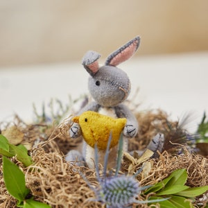 Gray Easter Bunny with Chick Ornament, Hand Felted Gray Rabbit Charm, Handmade Easter Decor