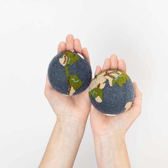 羊毛フェルト うさぎ 宇宙 地球 オーナメント 飾り ハンドメイド