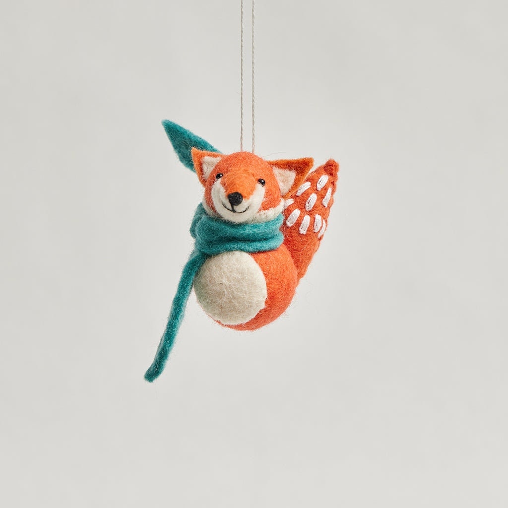 Snow Kiss Fox Ornament, Hand Felted Cute Wildlife Charm, Handmade Christmas Decor