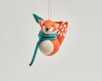 Snow Kiss Fox Ornament, Hand Felted Cute Wildlife Charm, Handmade Christmas Decor