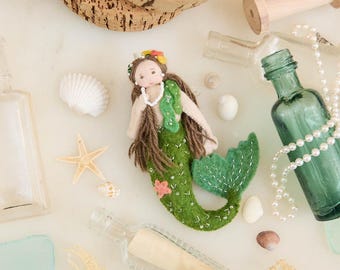 Siren Mermaid Ornament, Handmade Felt Ocean Decor, Mythical Sea Maiden Keepsake, Coastal Fantasy Gift, Whimsical Nautical Collectible