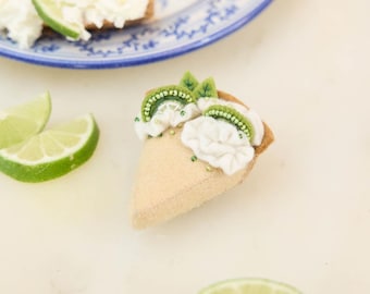 Key Lime Pie Slice Ornament, Handmade Felt Dessert Decor, Citrus Bakery Keepsake, Summer Sweet Treat Gift