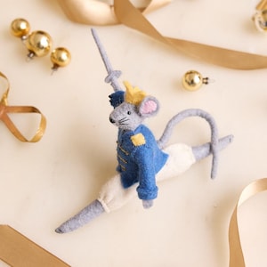 Adorno Cascanueces Rey Ratón, Ratón Navideño de Fieltro, Decoración Navideña Hecha a Mano