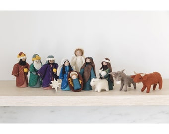 Holy Night Nativity Scene - Light, Hand Felted Christmas Manger Charms, Handmade Holiday Decor