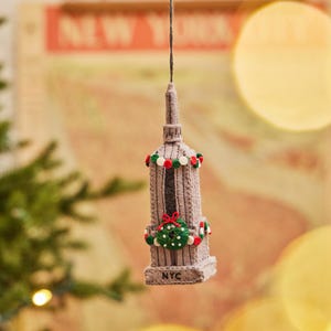 Empire State Building Ornament, Handgefilzte NYC Skyline Charme, Handgemachter Reiseandenken, Weihnachtsschmuck