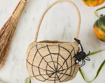 Spider Basket, Halloween Trick-or-Treat Basket, Handwoven Spiderweb Candy Bag, Costume Accessory, Halloween Party Decor