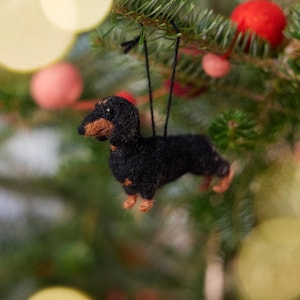 Dachshund Ornament, Handmade Felt Dog Keepsake, Cute Wiener Dog Gift For Pet Lovers image 3