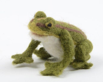 Frog Ornament, Hand Needle Felted Green Toad, Handmade Reptile Charm