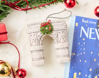 Grand Arch Ornament, Handmade Felt Washington Square Park Arch, New York City Landmark Decor, NYC Keepsake Travel Souvenir
