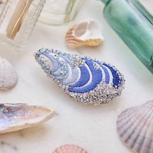 Mussel Shell Beaded Ornament, Coastal Holiday Decor, Ocean-Inspired Christmas Keepsake, Beach Tree Ornament, Nautical Gift Idea