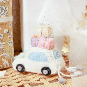 Just Married Wedding Car, Hand Felted Marriage Celebration Ornament, Handmade Nuptial Charm