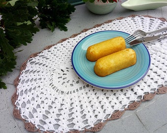 Free shipping/Crochet white and brown colour oval place mat set/handmade beautiful table mats set of two/table decorations/ready to ship