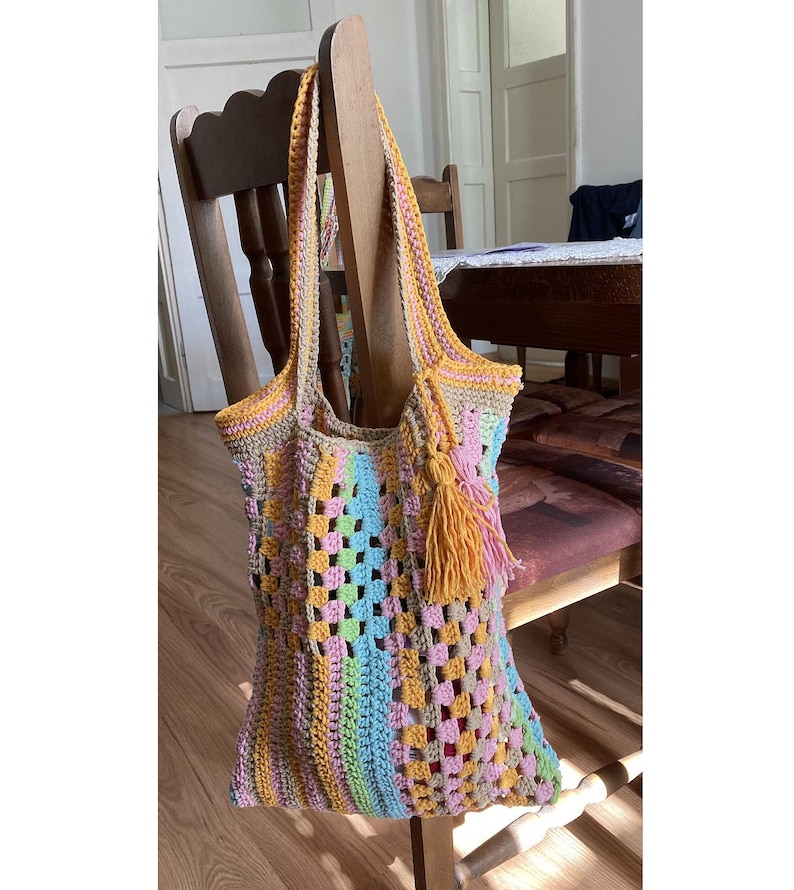 Crochet bohem style pastel colors hippie tote bag shoulder everyday bad summer bag image 3