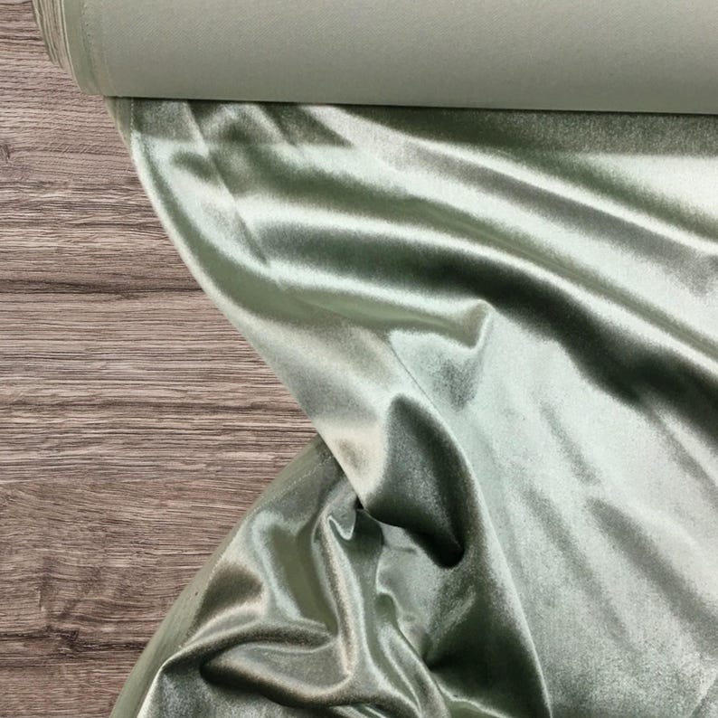 Zachte, mintgroene glanzende fluwelen bekledingsstof op maat gesneden - 57-inch brede bank-, gordijn- en kussenstof afbeelding 1