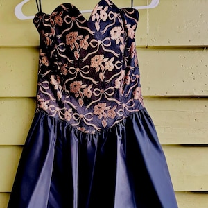blue and gold strapless prom dress Long Sleeve Prom Dresses