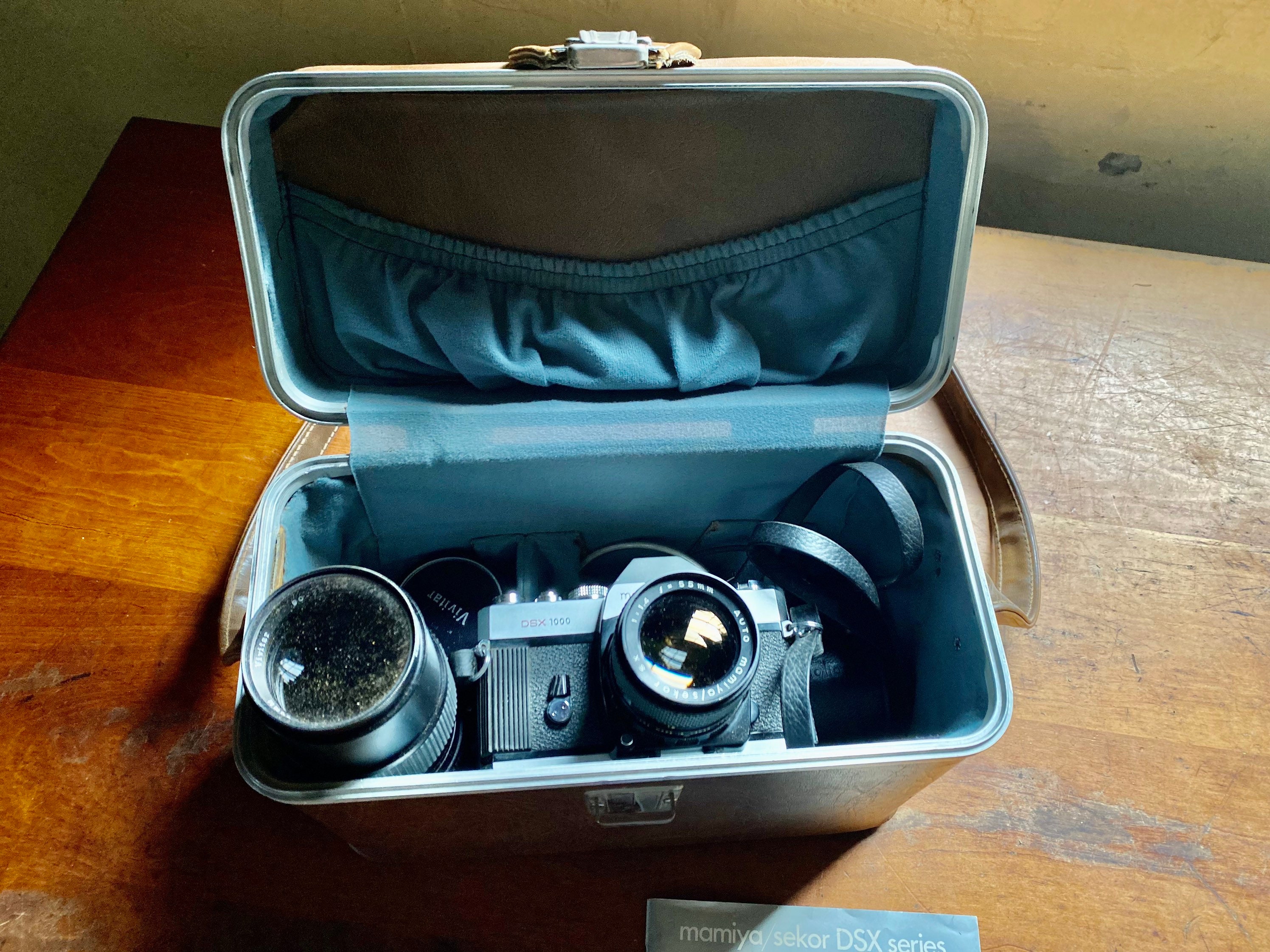 Vintage 1974 Mamiya Sekor DSX 1000 SLR Camera With Vivitar Lenses and ...