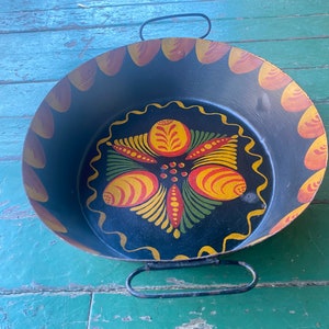 Antique Primitive Folk Art Hand Painted Toleware Tin Basin or Bowl/ American Primitives/ Farmhouse Style/ American Folk Art