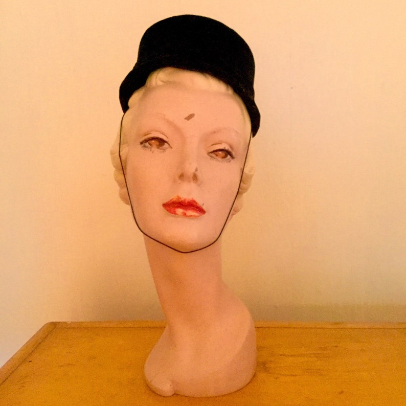 Fixed price for sale mart 1960#39;s Black Velvet Pullbox Hat