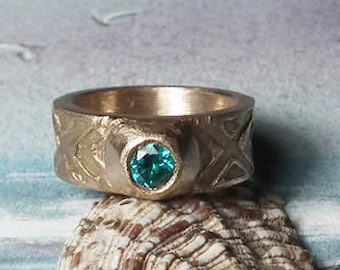 Medieval/Celtic/Viking Style, Man or Woman Ring in Goldbronze+Blue C.zirconia, Unisex,   Copper and/or other stone color