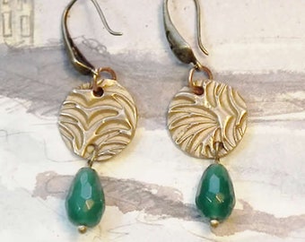 Art-deco earrings, goldbronze+  emerald green agate drops, hooks copper, clips, choice of 7 stones and 7 patterns also possible