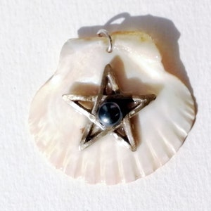 Pendant, silverbronze pentagram black freshwater pearl Saint James'scallop shell crystal resin black leather cord image 1