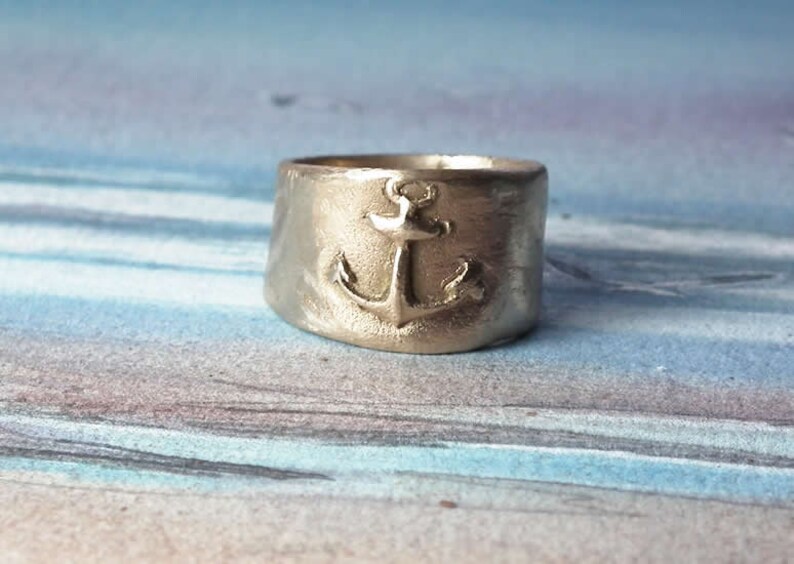 Navy/sailor's unisex ring in copper, goldy oder white bronze with an Anchor for man or woman Handmade in YOUR size image 4