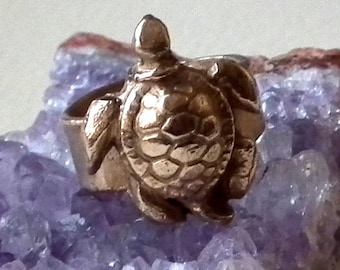 Sea turtle ring goldbronze handmade unisexring copper  also possible for all men women children teenagers  ecology