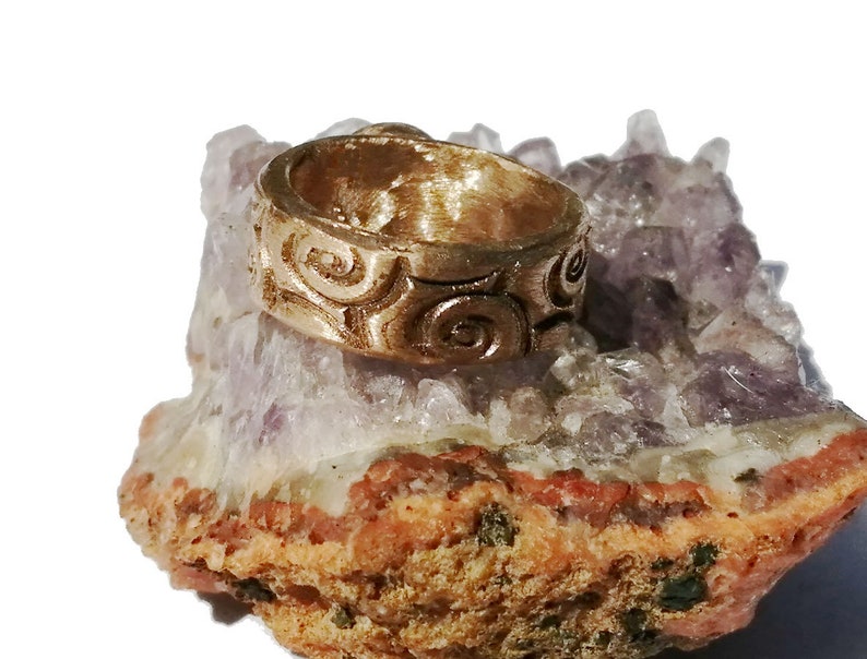 Unisex art-deco ring handmade in goldbronze 1 grün CZirconia, copper and 7 colors CZirconia & 2 colors corundum possible too image 2