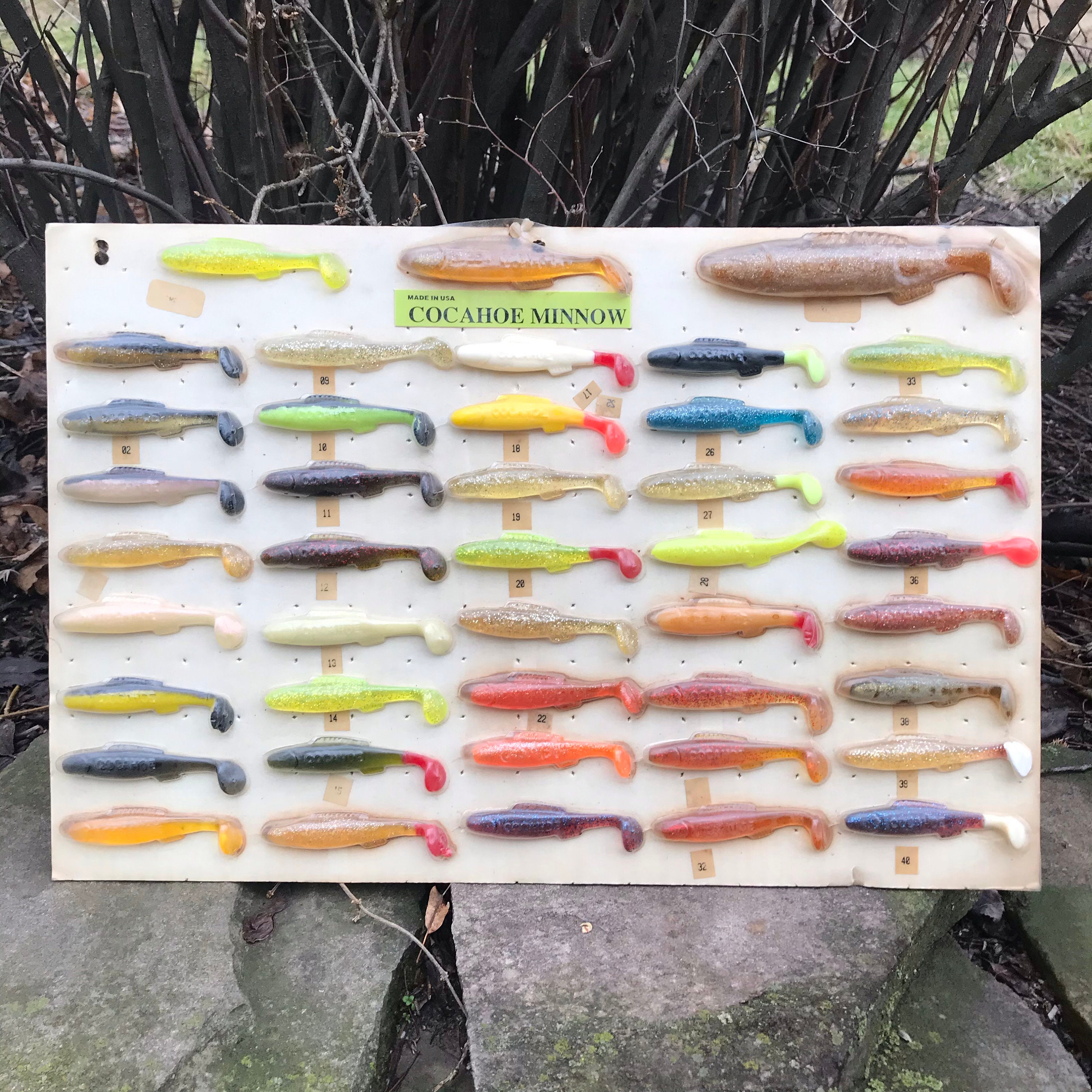 Vintage Plastic Lure Bait Dealer Tackle Store Display Colorful Fishing Worm  Display -  Israel